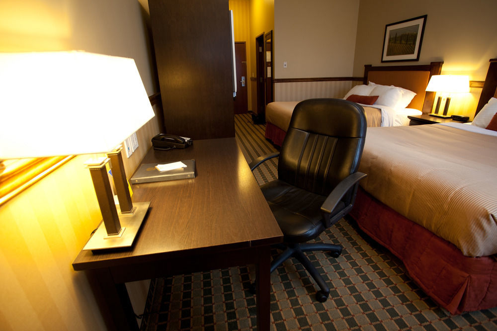 Best Western Diamond Inn Three Hills Exterior foto