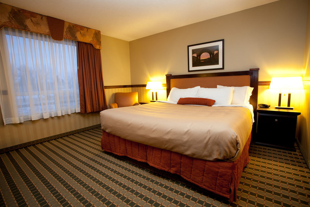 Best Western Diamond Inn Three Hills Exterior foto